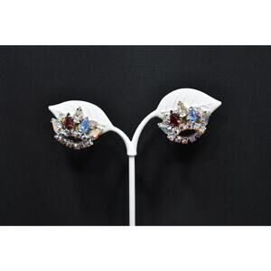 Rhinestone Crown Screw Back Earrings, Unsigned B. David, 1950s Vintage Jewelry